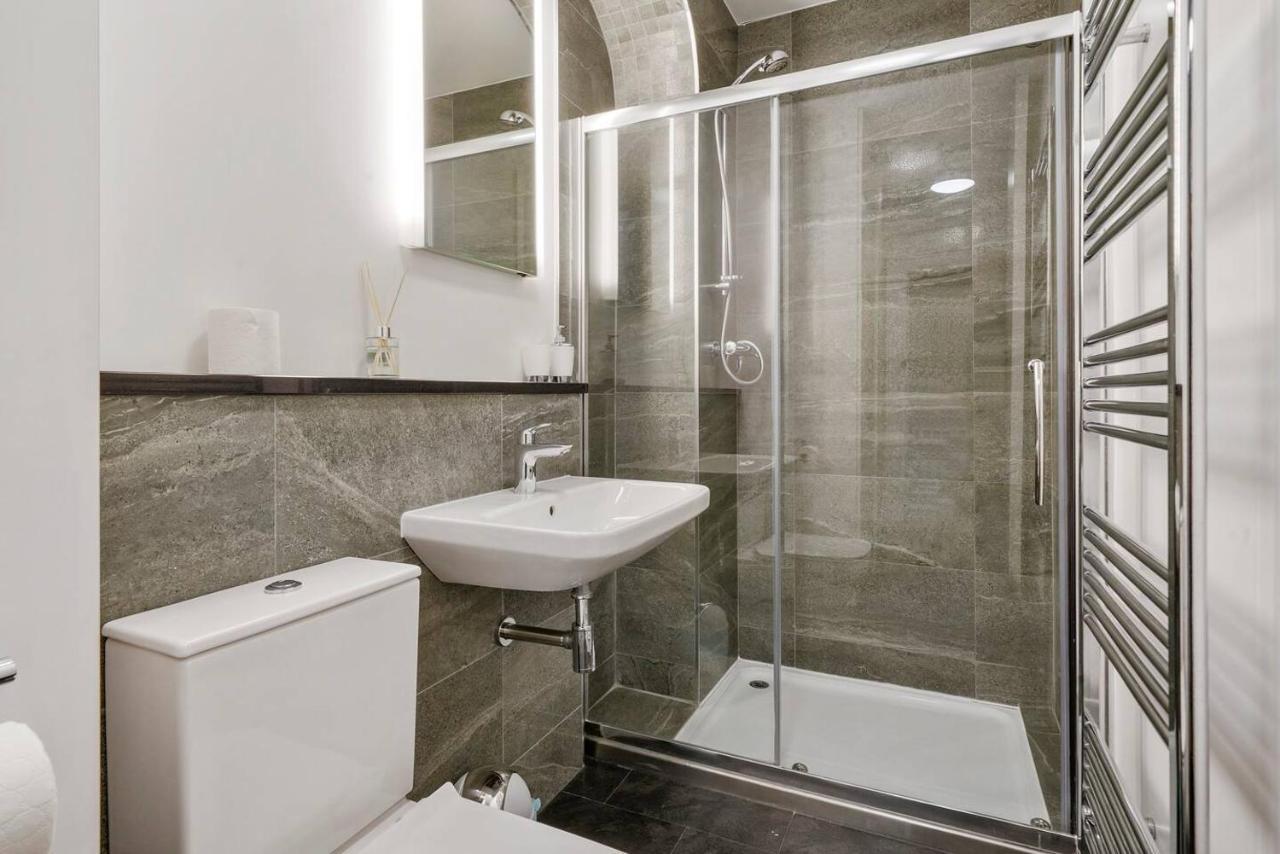 Lovely Central Wakefield Apartment - Parking Экстерьер фото